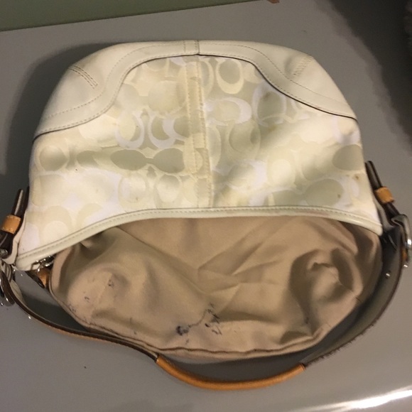 Handbag - Picture 6 of 6